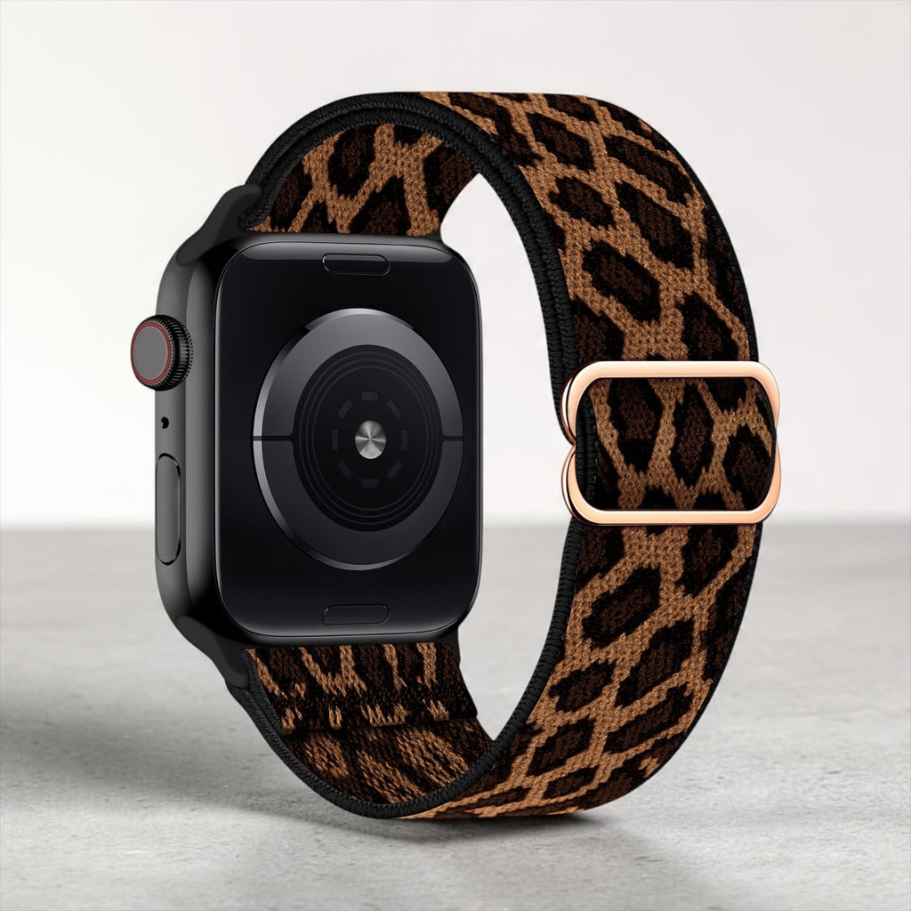 Correa elástica The Strap Society México para Apple Watch con estampado animal print de leopardo y hebilla metálica