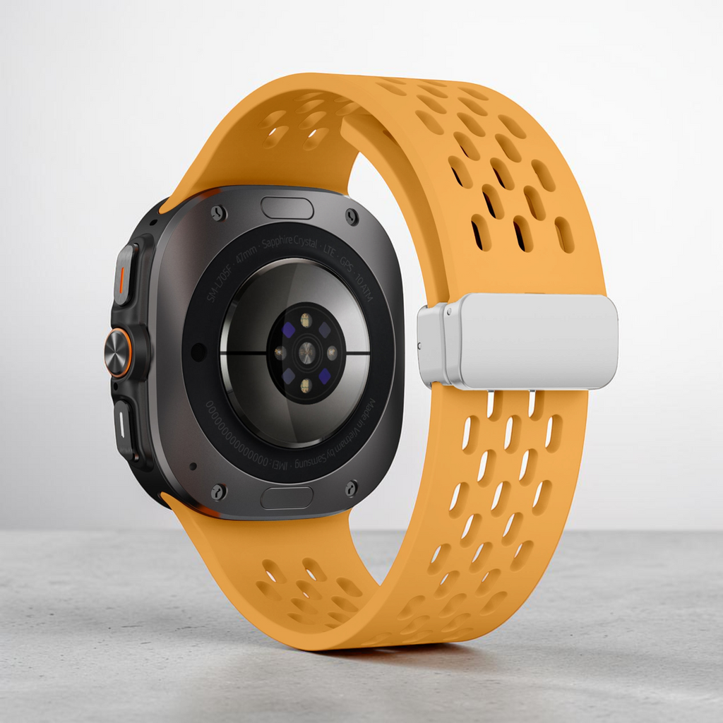 Correa deportiva de silicona naranja The Strap Society México para Galaxy Watch Ultra con cierre magnético