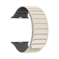 Correa Pulse de The Strap Society México para Apple Watch en color beige con interior gris y cierre magnético